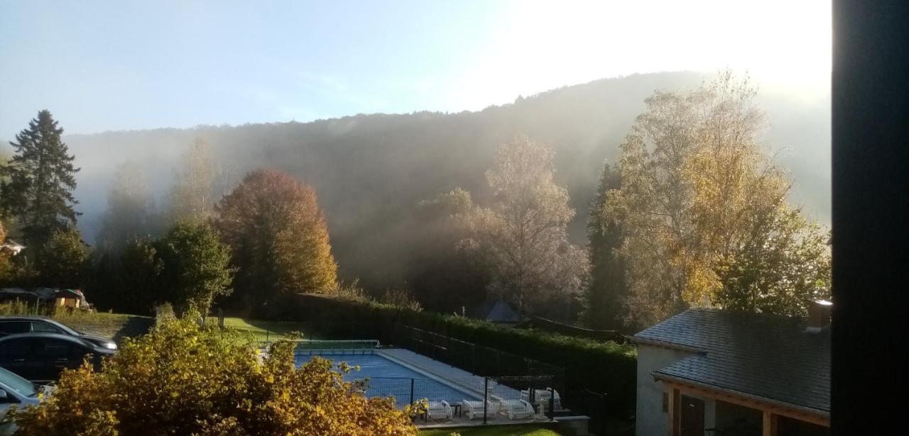 Auberge Le Vieux Moulin Poupehan Exteriér fotografie